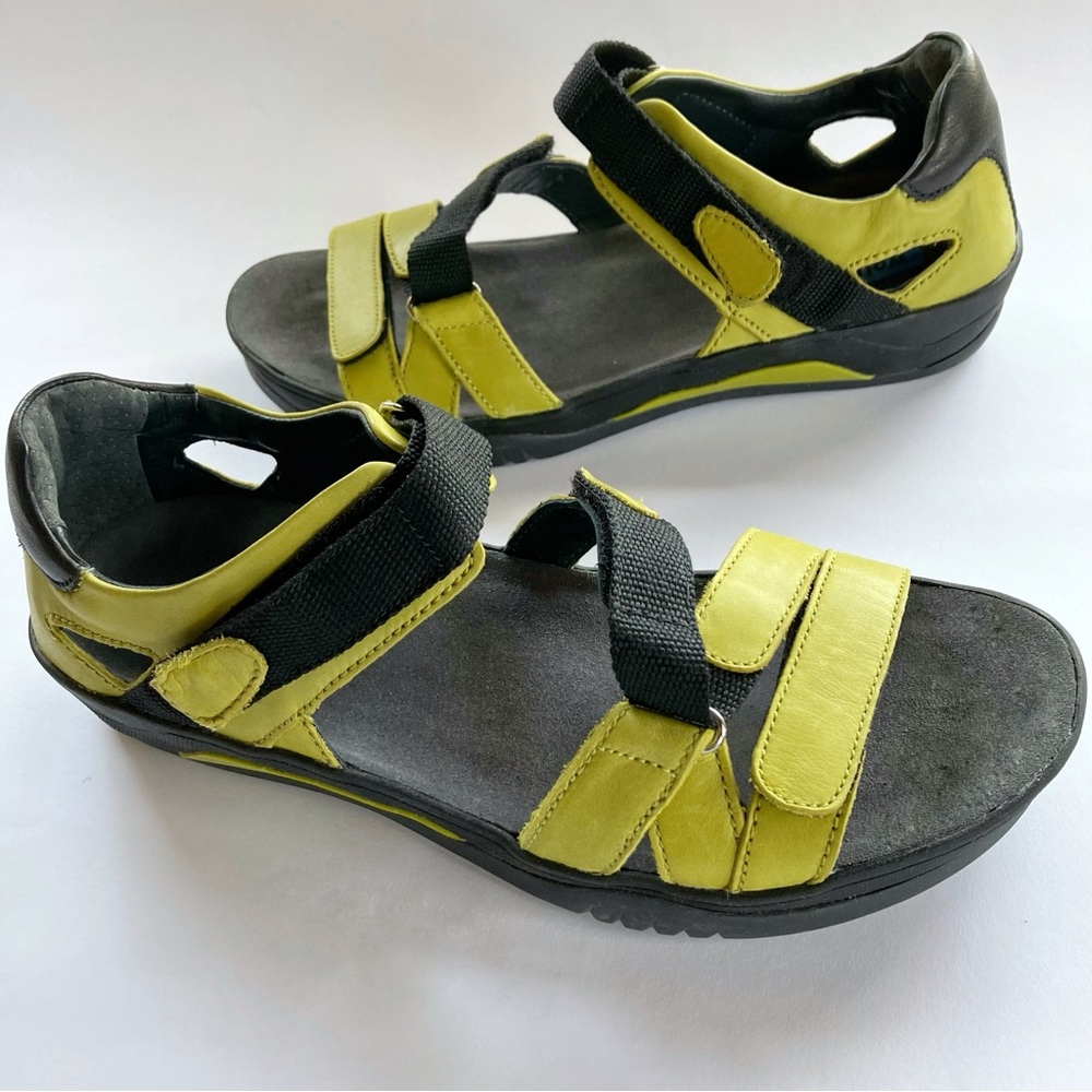 *New* WOLKY RIPPLE WALKING SANDAL Olive Green - Sporty Chic NWT Sz 41 9.5 $79